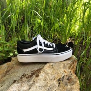 Old Skool Platform Vans Women Size 7.5